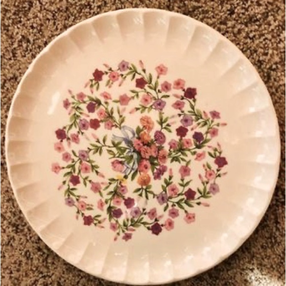 8 RARE, W.S. GEORGE
BOLERO FIESTA PATTERN 10” DINNER PLATE SET- CIRCA 1941.